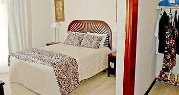Punta Cana Hostel Μπάβαρο